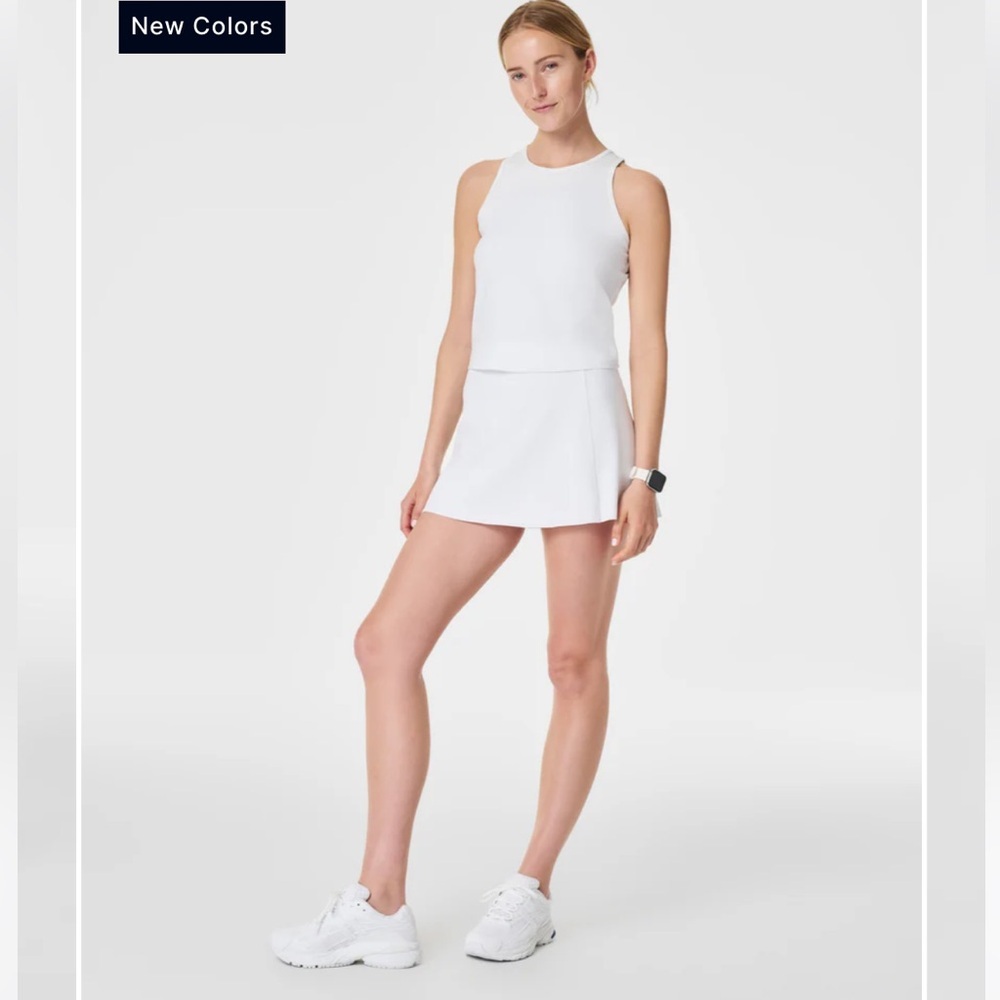 NEW • Spanx • Women’s Get Moving Tennis Skort  White XL